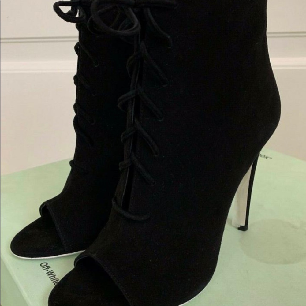 Off White Black Suede lace up stiletto bootie sz 37